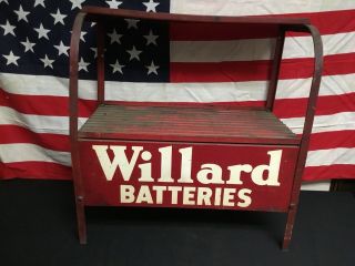 Rare.  Vintage 1940s Willard Batteries Disply Rack Service Station.