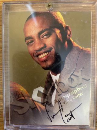 1998 - 99 Skybox Premium Vince Carter Rookie Autographics Rookie Autograph Rare