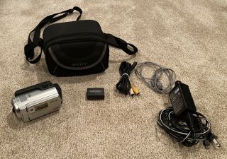 Rare Sony Handycam Dcr - Sr47 60 Gb Hdd Camcorder 60x Zoom Bundle Video Transfer
