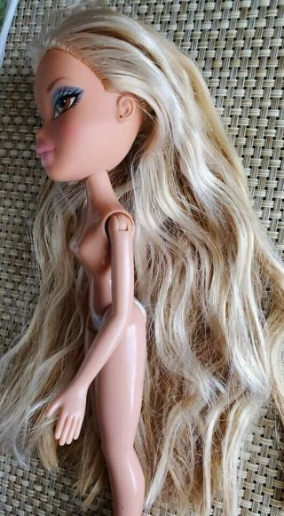 HTF Rare MGA Bratz Magic Hair Raya Doll with glitter jeans 6