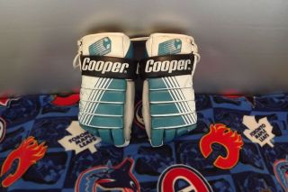Vintage Cooper Asl 50,  Aqua Green All Leather,  Adult Medium Hockey Gloves,  Rare.  Vg