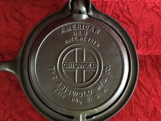 Rare Antique Griswold No.  8 Cast Iron Waffle ALL MARKED Fancy Handle 2