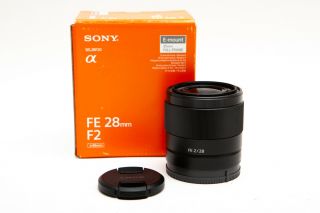 Sony Sel 28mm F/2 Fe Sel28f20 Lens For Sony E - Mount & Sharp Rarely