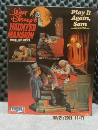 Mpc Play It Again Sam Disney Haunted Mansion Model Kit Contents Rare Old