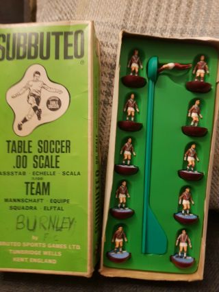 Subbuteo Rare Heavyweight Hw Football Team Ref 170 Sticker Box Burnley V Neck