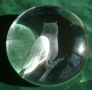Rare Htf Max Erlacher Steuben Engraved Glass Paper Weight Owl On A Branch Mre 69