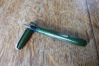 Vintage Conway Stewart 58 Green Herringbone Fountain Pen Duro 14ct Nib Gt Rare