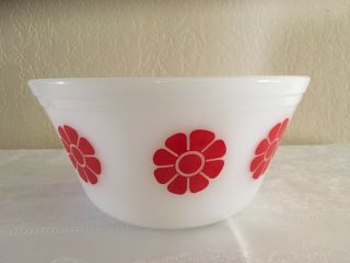 Rare Federal Glass Bowl Milk Glass Red Daisy Daisy 8” Vintage Bowl No Utensil