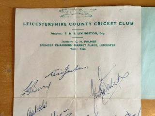 1950 Signed 12 Leicestershire CCC RARE Official Team Sheet Jackson Hallam wooler 2