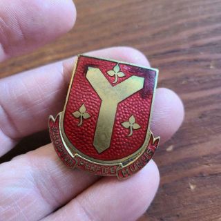 Rare French Made Wwii 93rd Armored Field Artillery Battalion Dui Di Crest Pin