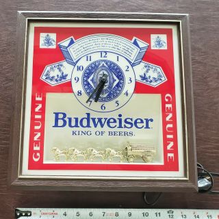 Vintage Antique Rare Budweiser Beer Light Clydesdales Clock Bar Sign
