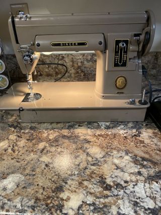 Rare Singer 301A Portable Heavy Duty Gear Drive Sewing Machine 2