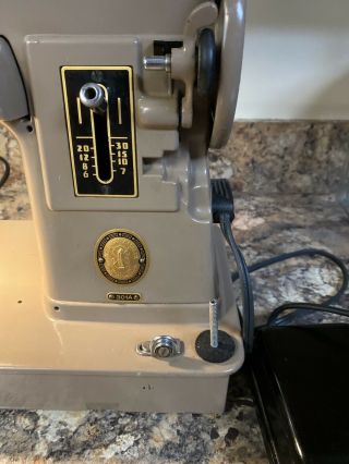 Rare Singer 301A Portable Heavy Duty Gear Drive Sewing Machine 4
