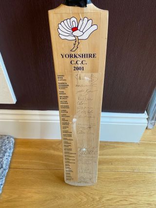 Yorkshire Cricket Bat Signed 2001 Including Dickie Bird Signature Rare Bat