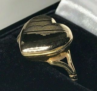 Rare Vintage 9ct Gold Heart Photo Locket Ring Size K/l 3.  6g Hallmarked Gift