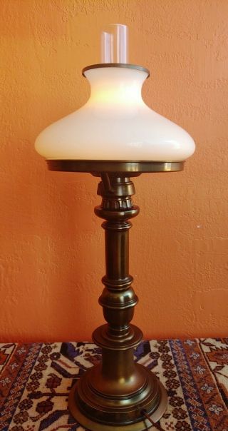 Vintage Early American Colonial Brass Rare Glass Shade Table Lamp