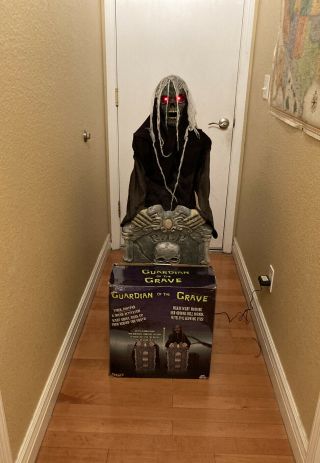 Spirit Halloween Guardian Of The Grave Prop Animatronic Grim Reaper Retired Rare