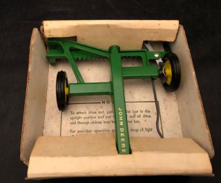 Vintage John Deere Sickle Bar Mower 1/16 Toy by ERTL Bubble Box Rare 2