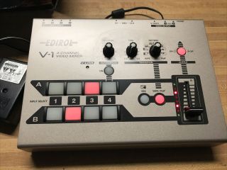 Edirol V - 1 4 Channel Video Mixer (old School Analog / Discontinued,  Rare)