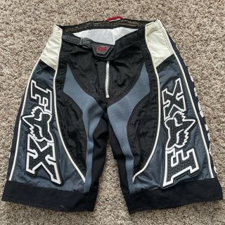 Fox Racing 360 Protective Shorts Size 34 Black Grey White.  Rare Hard To Find