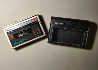 Rare Vintage Sony Wm - F10 Ii Walkman Am/fm Cassette With Case,  And