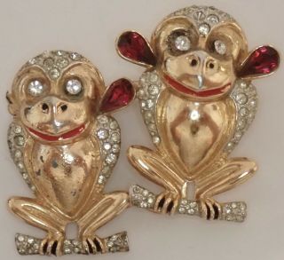 Rare Vintage Coro Gold Plate Enamel Rhinestone Monkey Duette Brooch