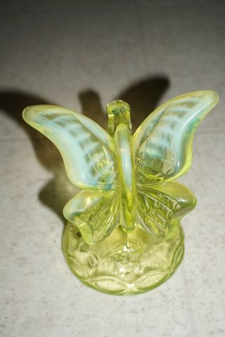 Rare Vintage Fenton Art Glass Vaseline Butterfly Crystal Opalescent