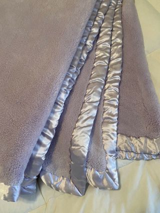 Simply Shabby Chic Lavender 2 - ply Plush Cozy Blanket Satin Trim Twin RARE 2