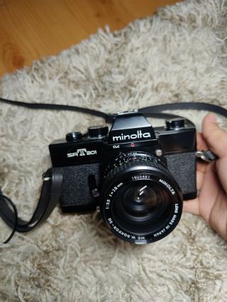 Minolta Srt 201 Black 35mm Film Camera,  Mc Rokkor Sg 28mm F3.  5 Rare Black Finish