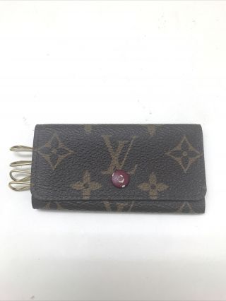 Authentic Rare Louis Vuitton Multicles4 Key Holder Monogram Brown M62631