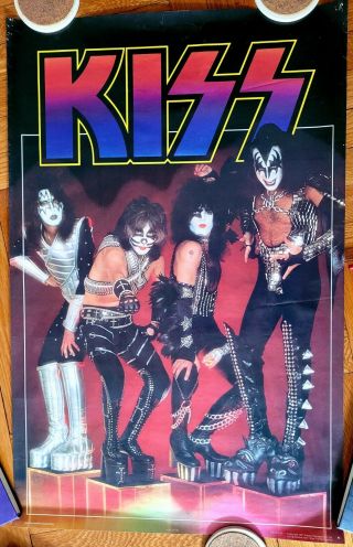 Kiss 1977 Love Gun Group Pose On Cubes Aucoin 41 Vintage/rare 21x33