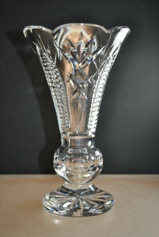 Rare Vintage Waterford Crystal " Clare " 8 " Cut Crystal Contemporary Footed Vase.