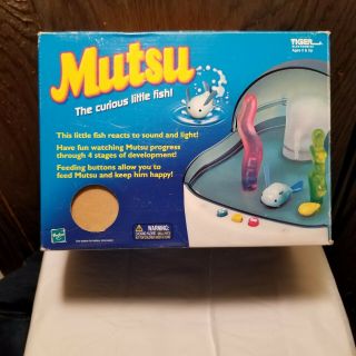 Mutsu The Curious Little Fish Tiger Electronics Hasbro Toy Rare 2001