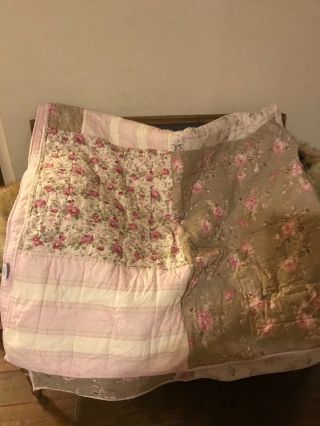 Rachel Ashwell Shabby Chic King Size Quilt.  Rare Style