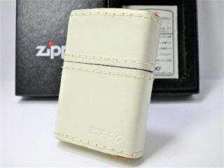 Leather Zippo 2000 Unfired Rare   100210d63