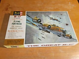 Rare And Vintage 1962 Revell Model B - 17 Flying Fortress F Series Kit H - 201:200