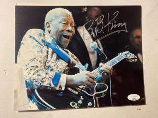 B.  B.  Bb King Signed Autographed 8x10 Photo - Jsa Blues Legend.  Very Rare