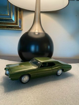 1971 Ford Thunderbird Rare Amt 1/25th Dealer Promo Car
