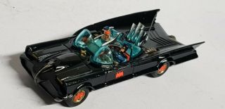 Corgi 267 Batmobile 1966 " Rare Non Towbar Filled In Door "