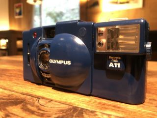 Rare Blue : Opt Olympus Xa2 35mm Point & Shoot Film Camera With Flash Jpn