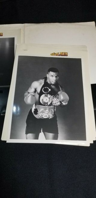 Rare Official Boxing Press Program Tyson Vs Holmes January 22,  1988 Trump Plaza