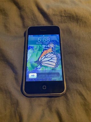 Rare Find Apple Iphone A1203 2g 1st Gen 8gb Ios Iphone Os 1.  0