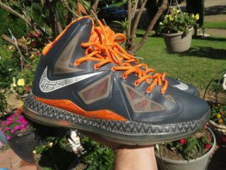 Nike Lebron X 10 Bhm Size 11 Men Pre Owned Rare 583109 - 001 Read