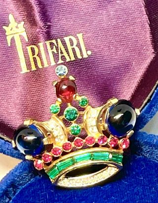 Important Trifari Alfred Philippe Sapphire Cabochon Royal Coronation Crown - Rare