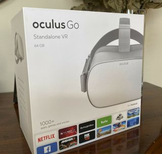 Oculus Go Standalone VR Virtual Reality Headset 64GB (adult owned,  rarely) 2