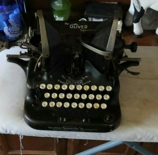 Rare Vintage Antique The Oliver Typewriter No.  5 Standard Visible Writer Batwing