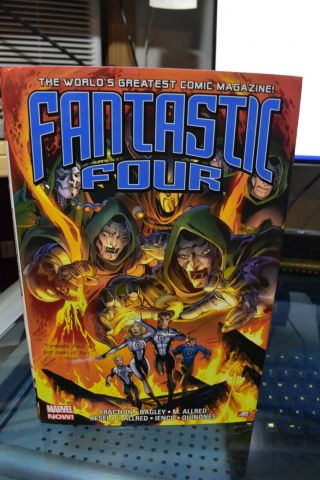 Fantastic Four By Matt Fraction Omnibus Marvel Hardcover Rare Oop Dr Doom Ff