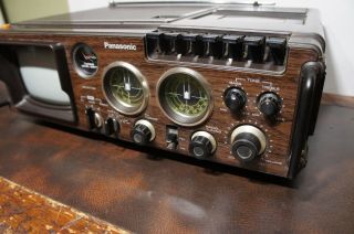 Rare Vintage Panasonic TR - 5000C TV/AM/FM/Cassette Combo 2