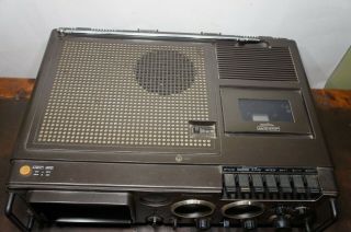 Rare Vintage Panasonic TR - 5000C TV/AM/FM/Cassette Combo 3