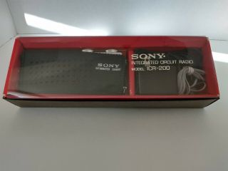 Rare Sony Icr - 200 Integrated Circuit Am Radio W/original Box - Not
